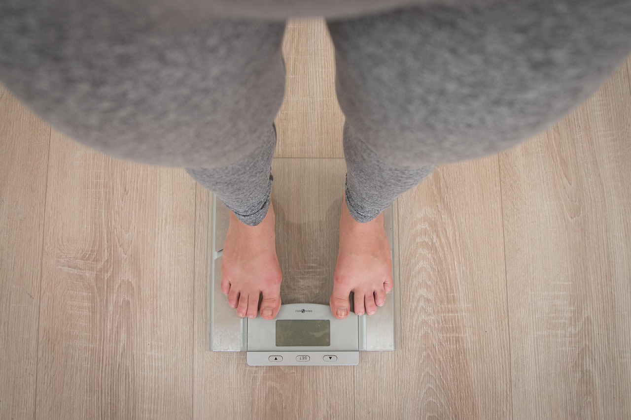 gesunde gewichtsreduktion: entdecken sie effektive methoden und tipps für nachhaltigen gewichtsverlust, der ihre gesundheit fördert und ihr wohlbefinden steigert. erfahren sie, wie sie gewicht verlieren können, ohne auf wichtige nährstoffe zu verzichten.