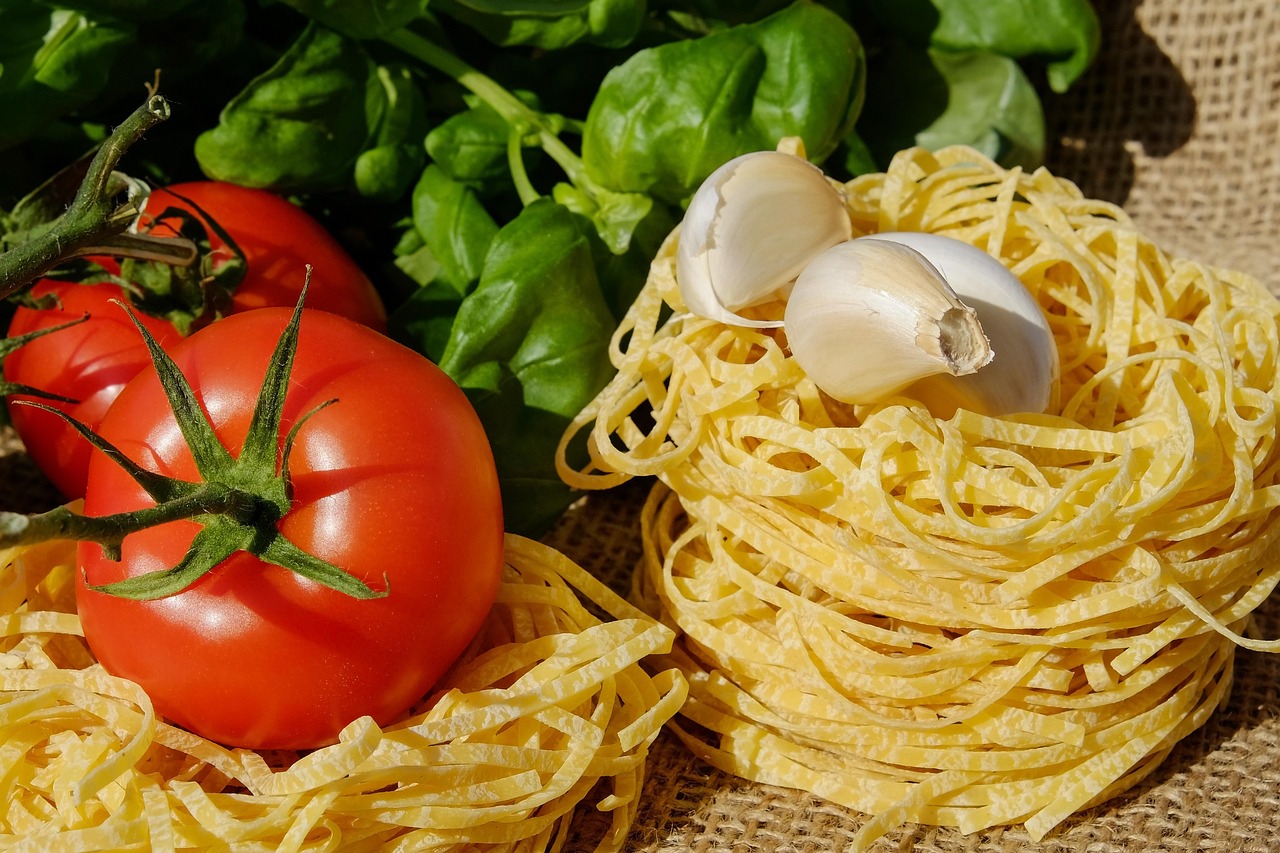 entdecken sie die köstliche welt der pasta! von traditionellen rezepten bis zu modernen variationen – lassen sie sich inspirieren und lernen sie, wie sie ihre eigenen italienischen nudelgerichte zubereiten können.