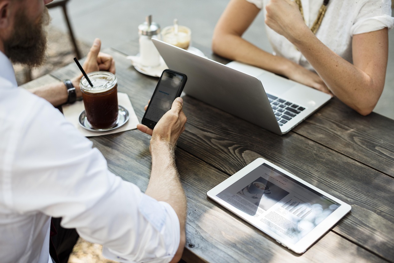 entdecken sie, wie sie ein erfolgreiches online-business aufbauen können. tipps, strategien und tools für ihren digitalen geschäftserfolg – jetzt informieren und durchstarten!