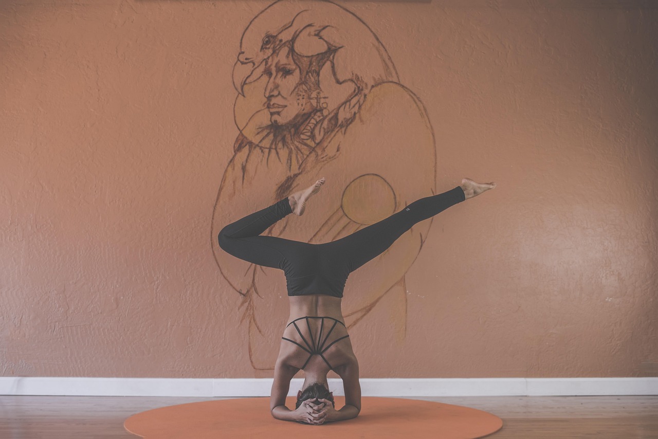 entdecken sie die welt des yoga: tipps, übungen und hintergrundwissen für anfänger und fortgeschrittene. verbessern sie ihr wohlbefinden, ihre flexibilität und innere ruhe mit unseren yoga-ratgebern.